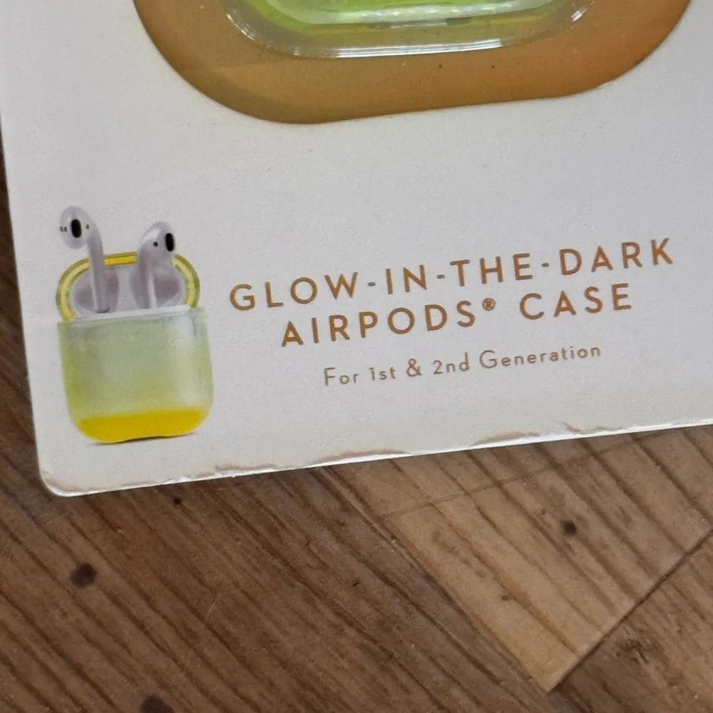 NWT Dabney Lee Glow In The dark AirPods Case For 1st And 2nd Generation AirPods